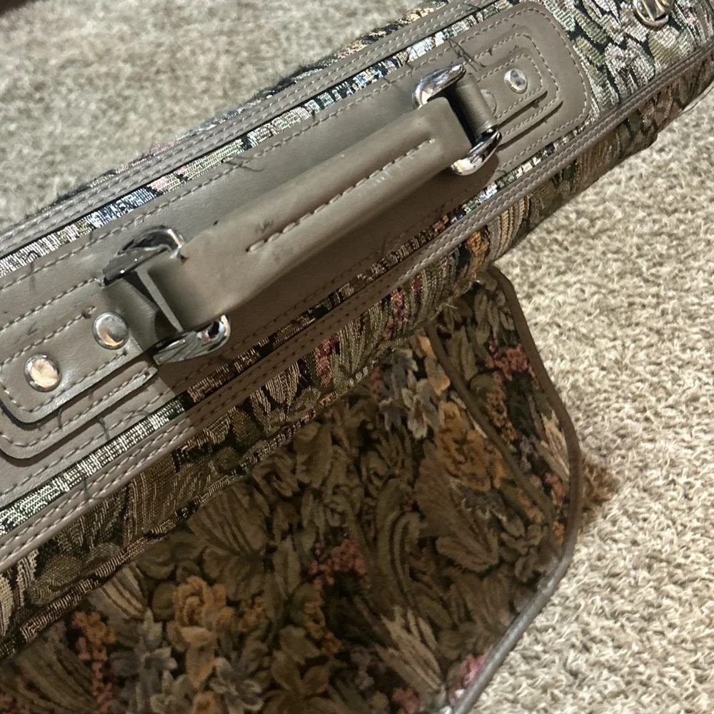 Vintage Jordache Floral Tapestry Hanging Garment Travel Luggage Bag Cottage Boho